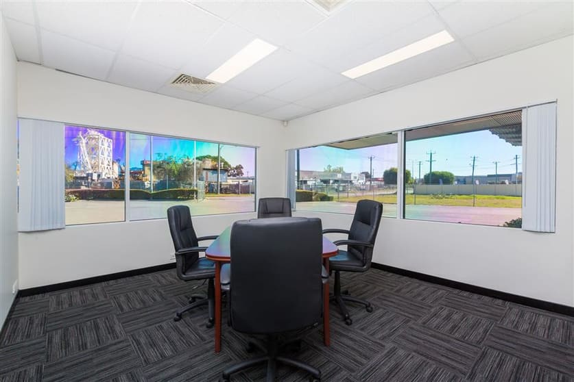 Click to view all images 121 Ewing Street Welshpool WA 6106 - Image 3
