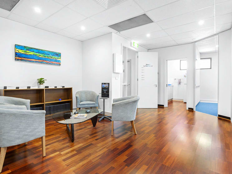 Click to view all images Suite 4, 9/1A Main Street Mornington VIC 3931 - Image 3