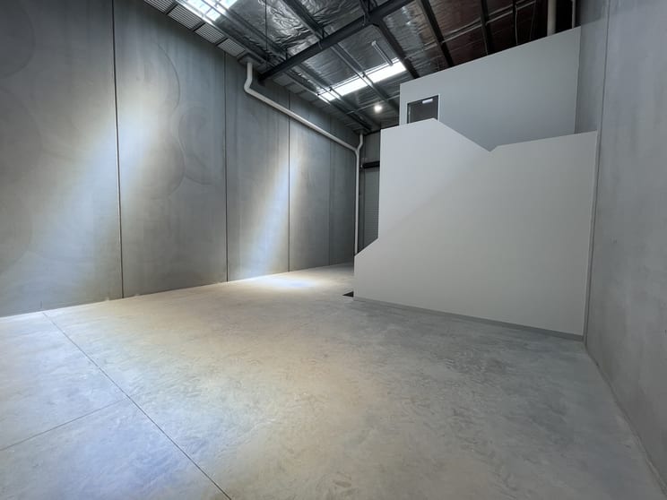 Click to view all images Factory 2/23 Northpark Dr Somerton VIC 3062 - Image 2