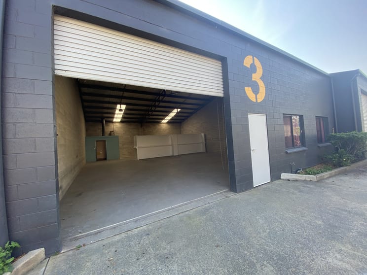 Click to view all images 3/173 Princes Highway South Nowra NSW 2541 - Image 2