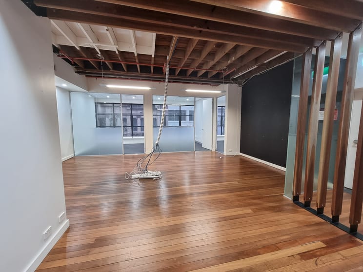 4/142 Clarence Street Sydney NSW 2000 - Image 2