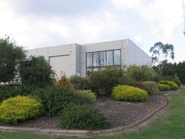 Click to view all images 39 Colrado Court Hallam VIC 3803 - Image 1