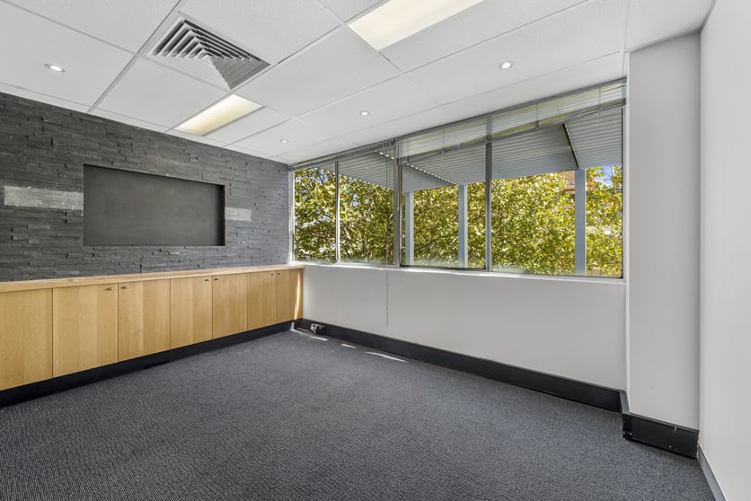 Click to view all images Level 3, 3 - 5 Young Street Neutral Bay NSW 2089 - Image 3