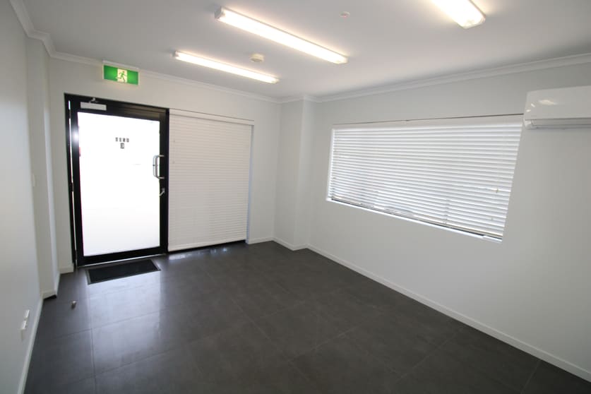 Click to view all images 3/39 Margaret Vella Drive Paget QLD 4740 - Image 2