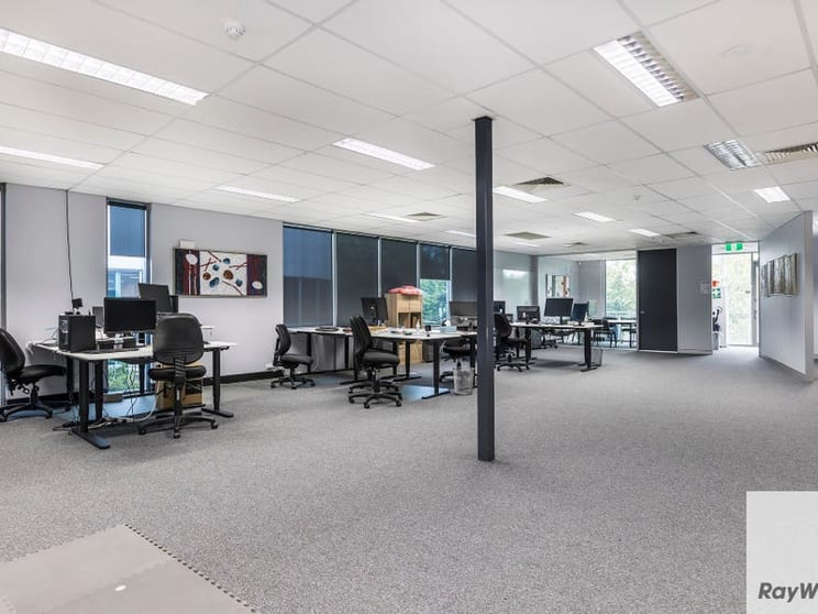 22/8 Metroplex Avenue Murarrie QLD 4172 - Image 3