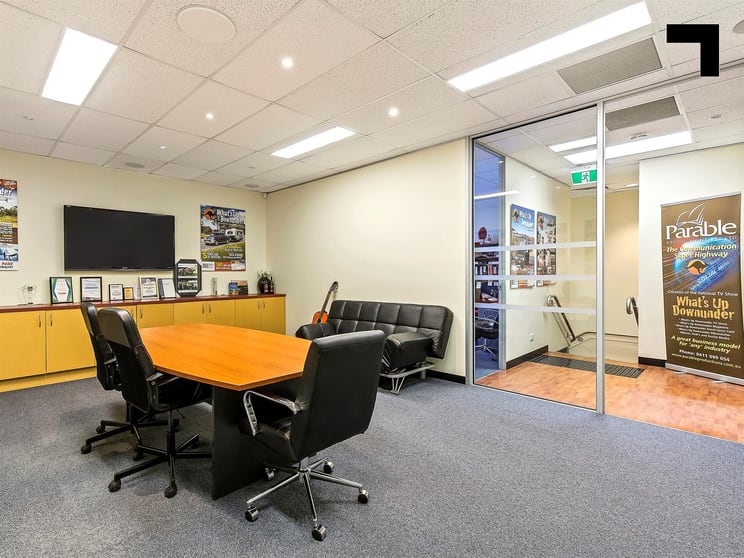 Click to view all images 18/137-145 Rooks Road Nunawading VIC 3131 - Image 3