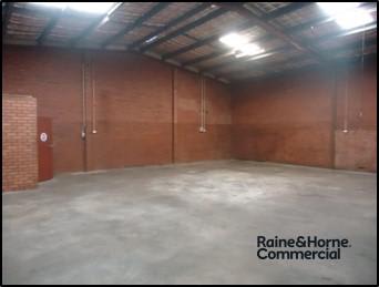 Click to view all images 2 / 16 Boag Place Morley WA 6062 - Image 3