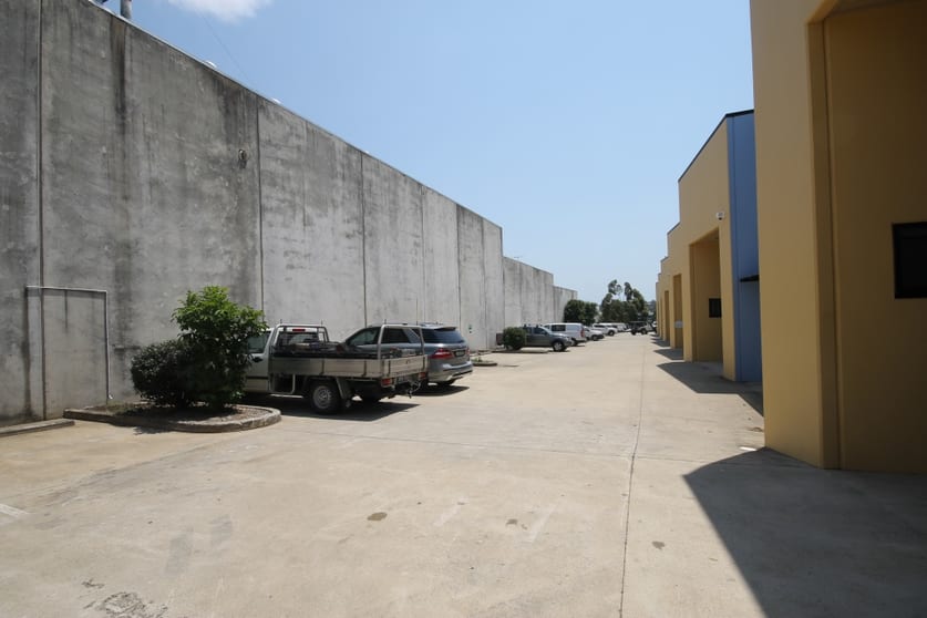 Click to view all images 5/176 Redland Bay Road Capalaba QLD 4157 - Image 3