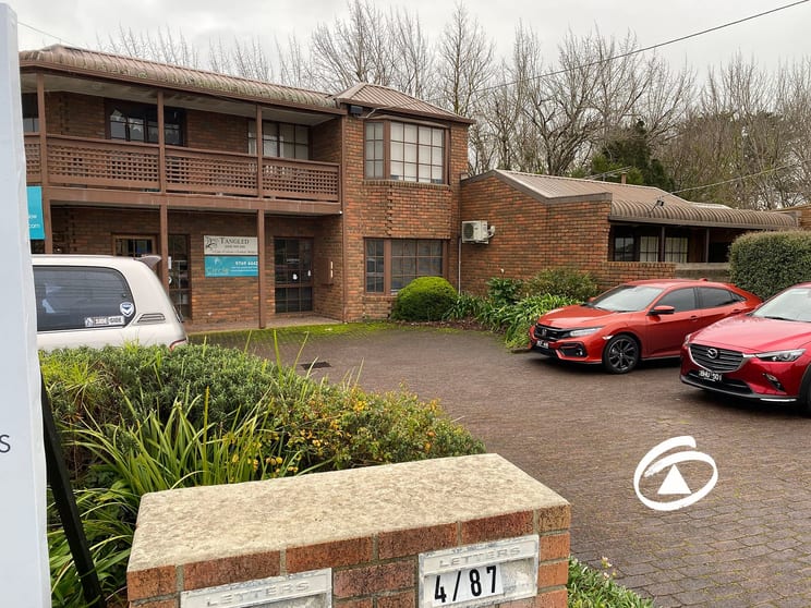 Click to view all images 4/87 Woods Street Beaconsfield VIC 3807 - Image 2