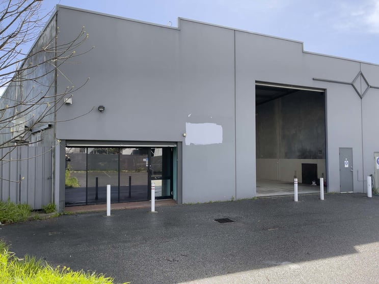 Click to view all images Unit 5/83-85 Welshpool Road Welshpool WA 6106 - Image 2