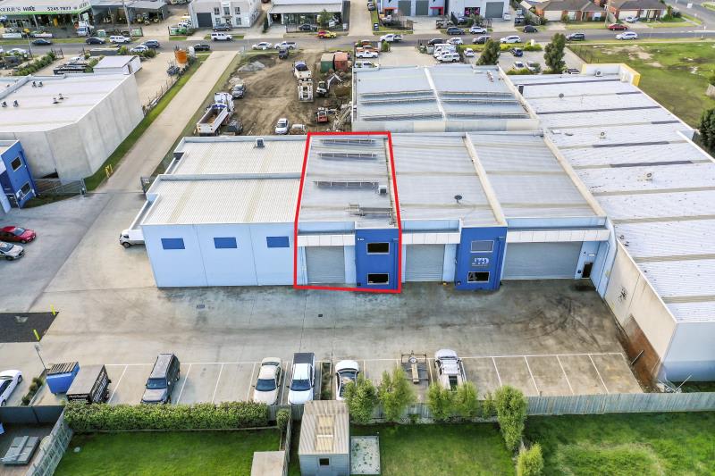 Click to view all images Unit 3, 34 Essington Street Grovedale VIC 3216 - Image 2