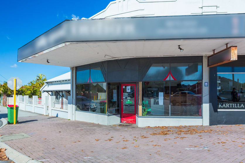 Click to view all images Shop 3/1004 Beaufort Street Bedford WA 6052 - Image 1