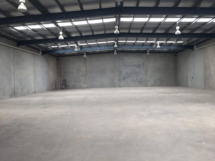 Click to view all images 11 Darbyshire Street Williamstown VIC 3016 - Image 3