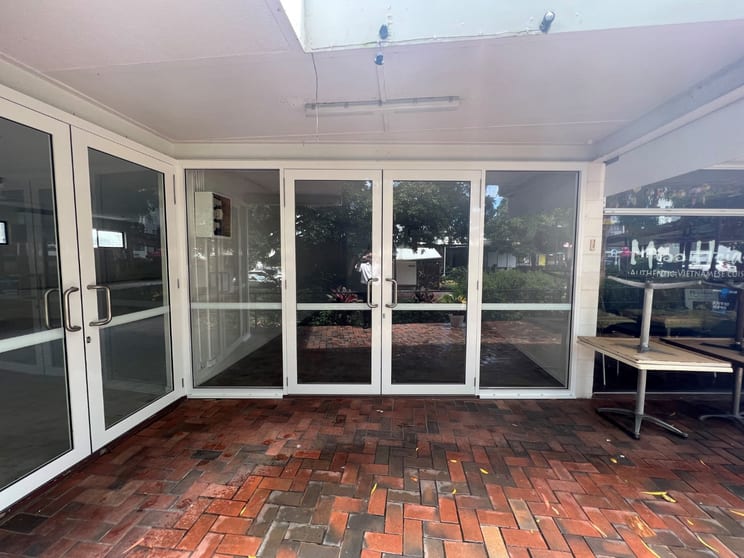 Click to view all images 4/50 Landsborough Parade Golden Beach QLD 4551 - Image 2