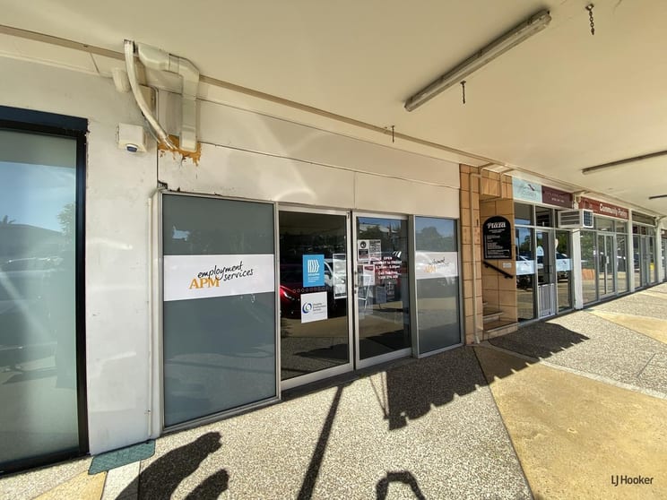 Click to view all images 7/2 Eighth Avenue Palm Beach QLD 4221 - Image 3