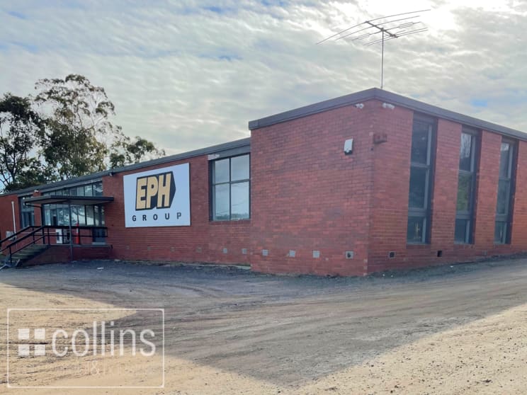 Click to view all images 256 Princes Highway Dandenong VIC 3175 - Image 1