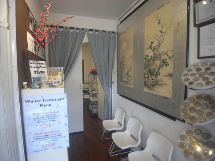 Click to view all images Shop 2/1-3 Edgecliff Road Woollahra NSW 2025 - Image 3