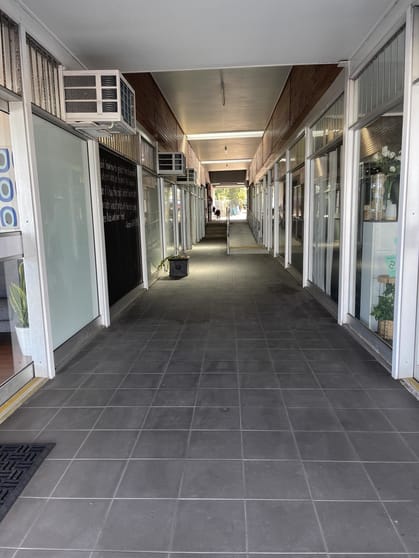 Click to view all images 4/16 Torquay Road Pialba QLD 4655 - Image 2
