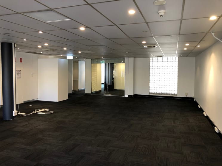 Click to view all images Ground Floor/261 Pacific Highway North Sydney NSW 2060 - Image 2