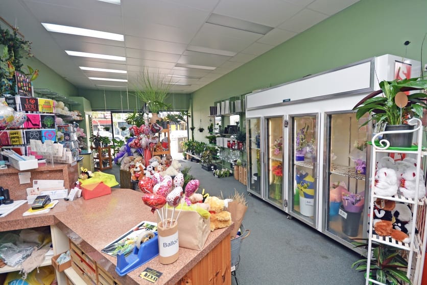 Click to view all images 83 B Percy Portland VIC 3305 - Image 2