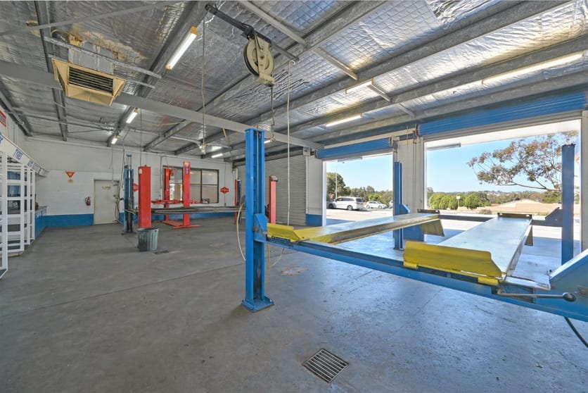 Click to view all images 21 Edgewater Drive Edgewater WA 6027 - Image 3