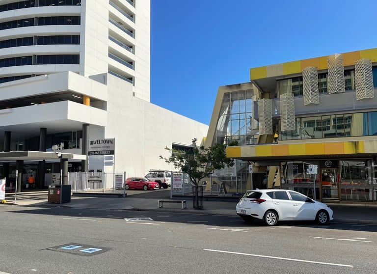 Click to view all images 6/21-25 Lake Street Cairns City QLD 4870 - Image 1