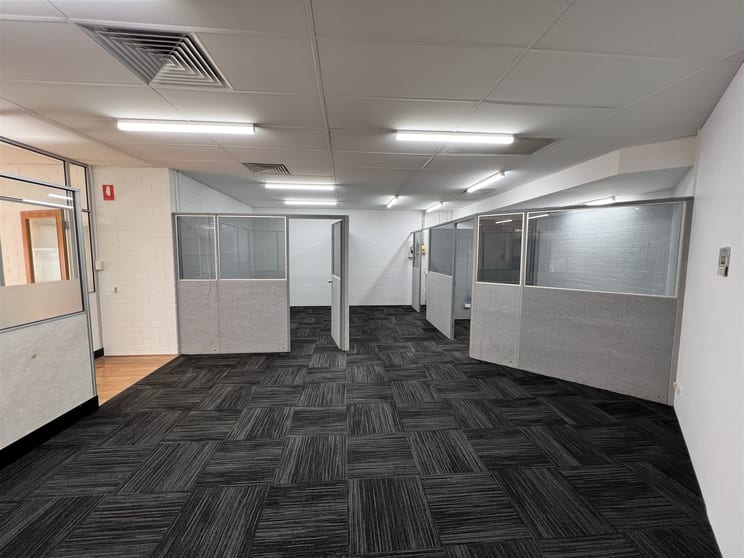 Click to view all images 3B/27 Old Great Northern Hwy Midland WA 6056 - Image 3