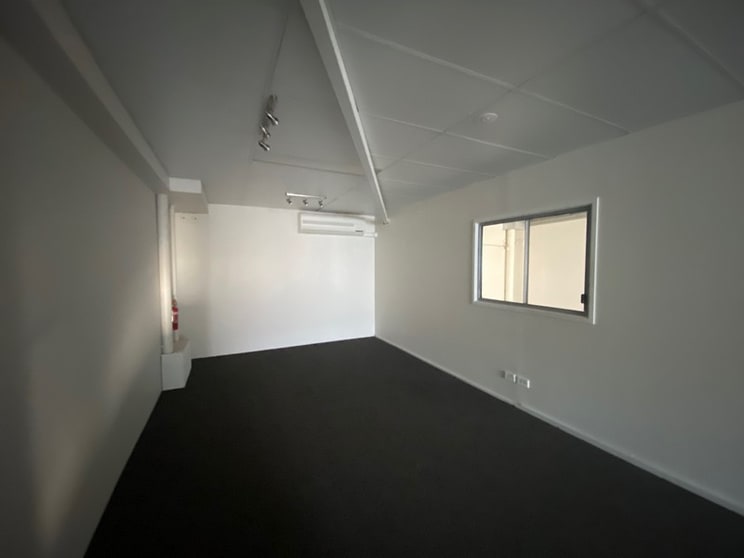 Click to view all images 4/17 Liuzzi Street Pialba QLD 4655 - Image 2