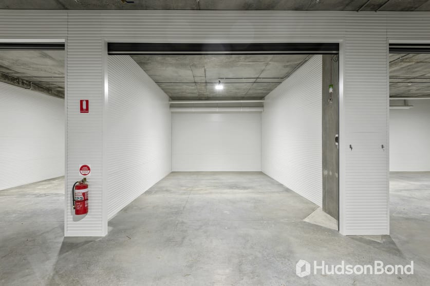 Click to view all images B11/93a Heatherdale Road Ringwood VIC 3134 - Image 2