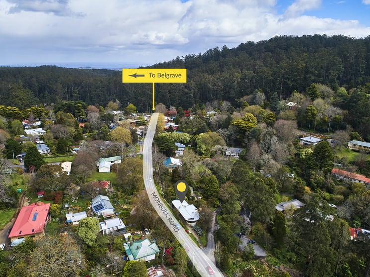 Click to view all images 2/103 Monbulk Road Kallista VIC 3791 - Image 3