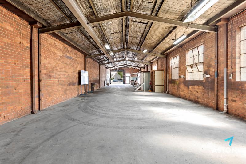 Click to view all images 11 Weston Street Brunswick VIC 3056 - Image 3