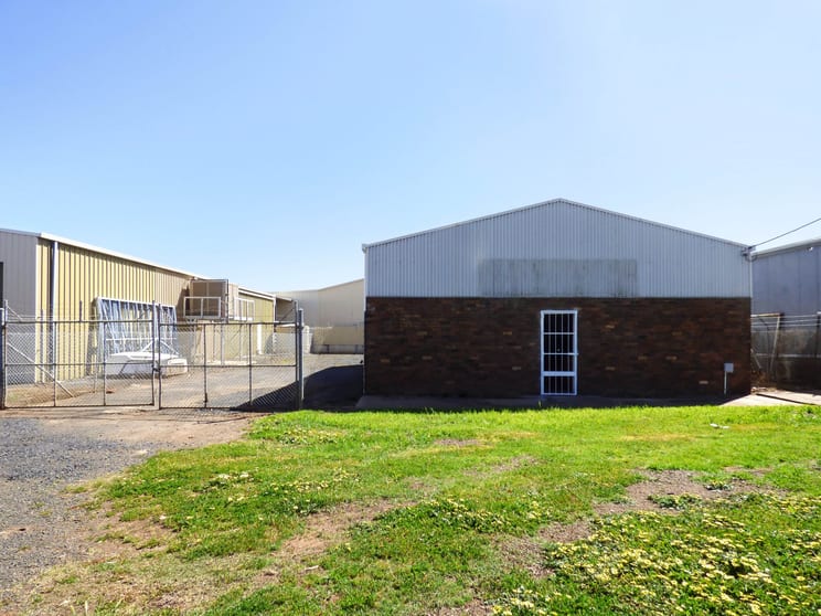 Click to view all images 14 Muller Street Dubbo NSW 2830 - Image 1