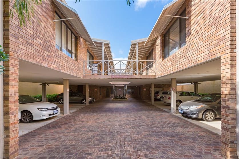 Click to view all images 1/316 Onslow Road Shenton Park WA 6008 - Image 3