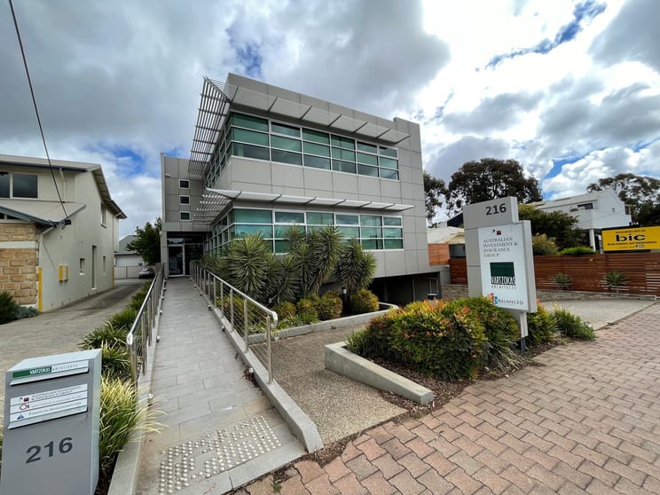 Click to view all images Unit 2, 216 Glen Osmond Road Fullarton SA 5063 - Image 1