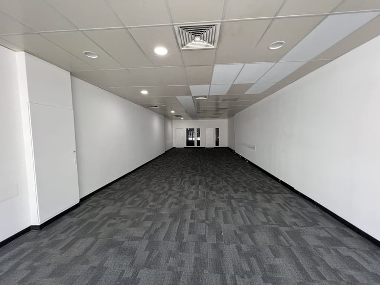 Click to view all images 266 Maitland Road Mayfield NSW 2304 - Image 2