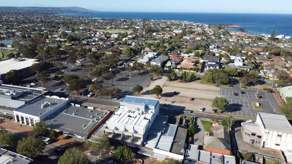 Click to view all images Shop 2/191 Main Street Mornington VIC 3931 - Image 2