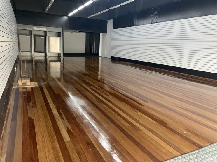 Click to view all images 229 Adelaide Street Maryborough QLD 4650 - Image 3