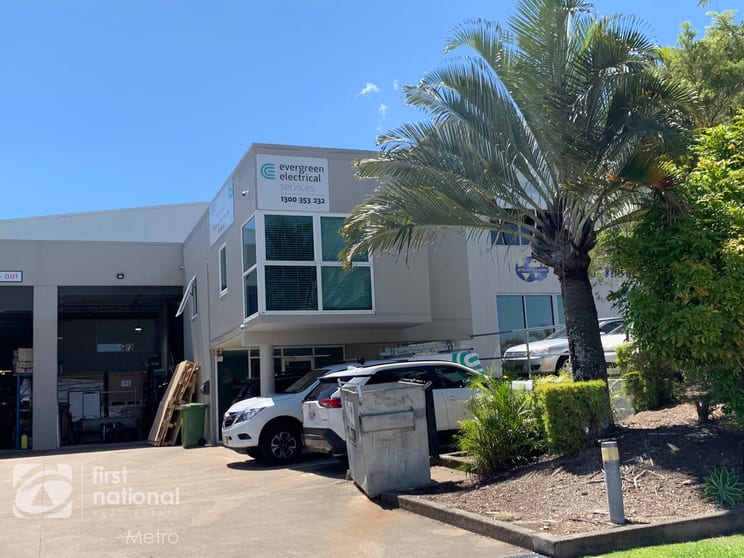 Click to view all images 6/62 Secam Street Mansfield QLD 4122 - Image 1