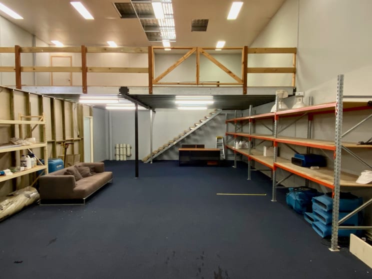 Click to view all images 2/6 John Duncan Court Varsity Lakes QLD 4227 - Image 2