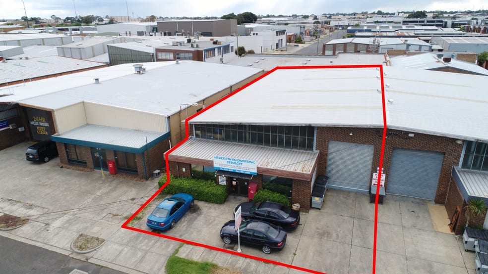 Click to view all images 2B Bricker Street Cheltenham VIC 3192 - Image 1