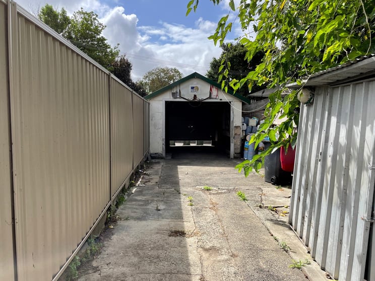 Click to view all images 352 Illawarra Road Marrickville NSW 2204 - Image 3