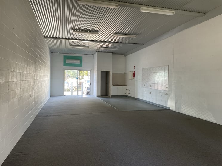 Click to view all images 1/18-20 Ford Street Moruya NSW 2537 - Image 1