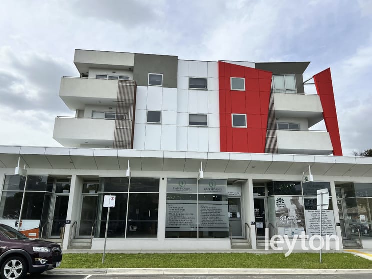 Click to view all images 2/15 Windsor Avenue Springvale VIC 3171 - Image 1