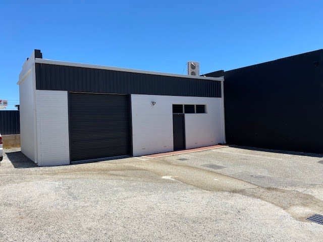 Click to view all images 3/496 Marmion Street Booragoon WA 6154 - Image 2