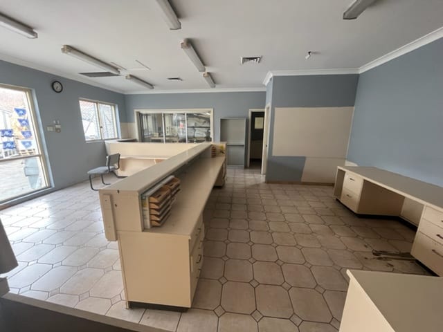 Click to view all images 4/106 Benaroon Road Lakemba NSW 2195 - Image 1