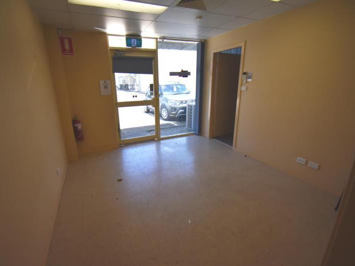 Click to view all images Unit 6/56 Industrial Drive Mayfield NSW 2304 - Image 3