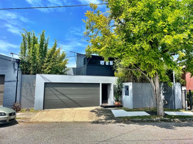 Click to view all images 27A Murray Street Hamilton NSW 2303 - Image 2