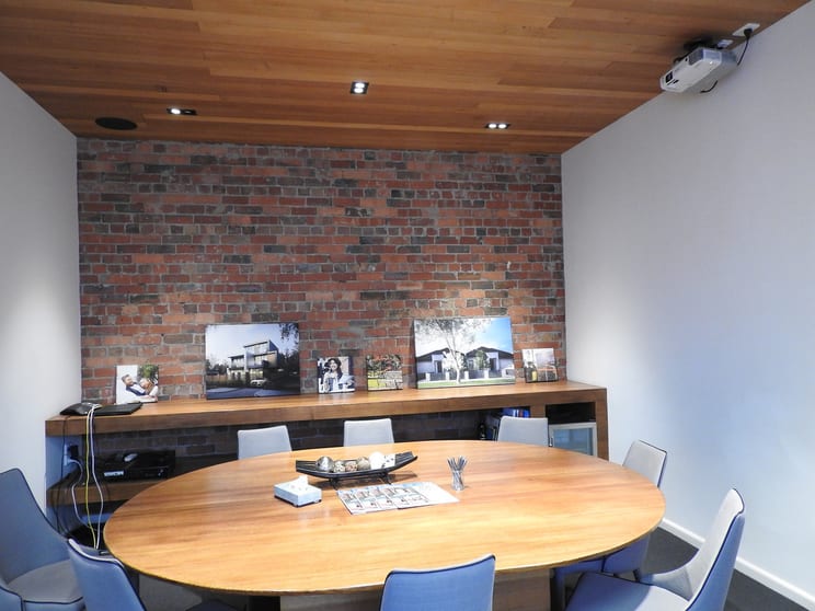 Click to view all images 1/361 Centre Road Bentleigh VIC 3204 - Image 2