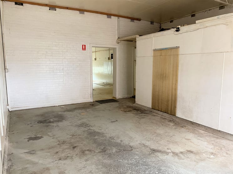 Click to view all images 13 Bennett Road Horsham VIC 3400 - Image 3