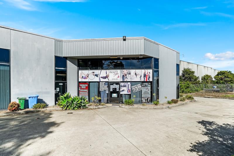 Click to view all images Unit 5/9-11 Vesper Drive Narre Warren VIC 3805 - Image 1